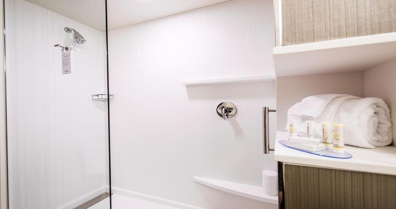 Hotel Courtyard By Marriott Columbia Cayce Esterno foto