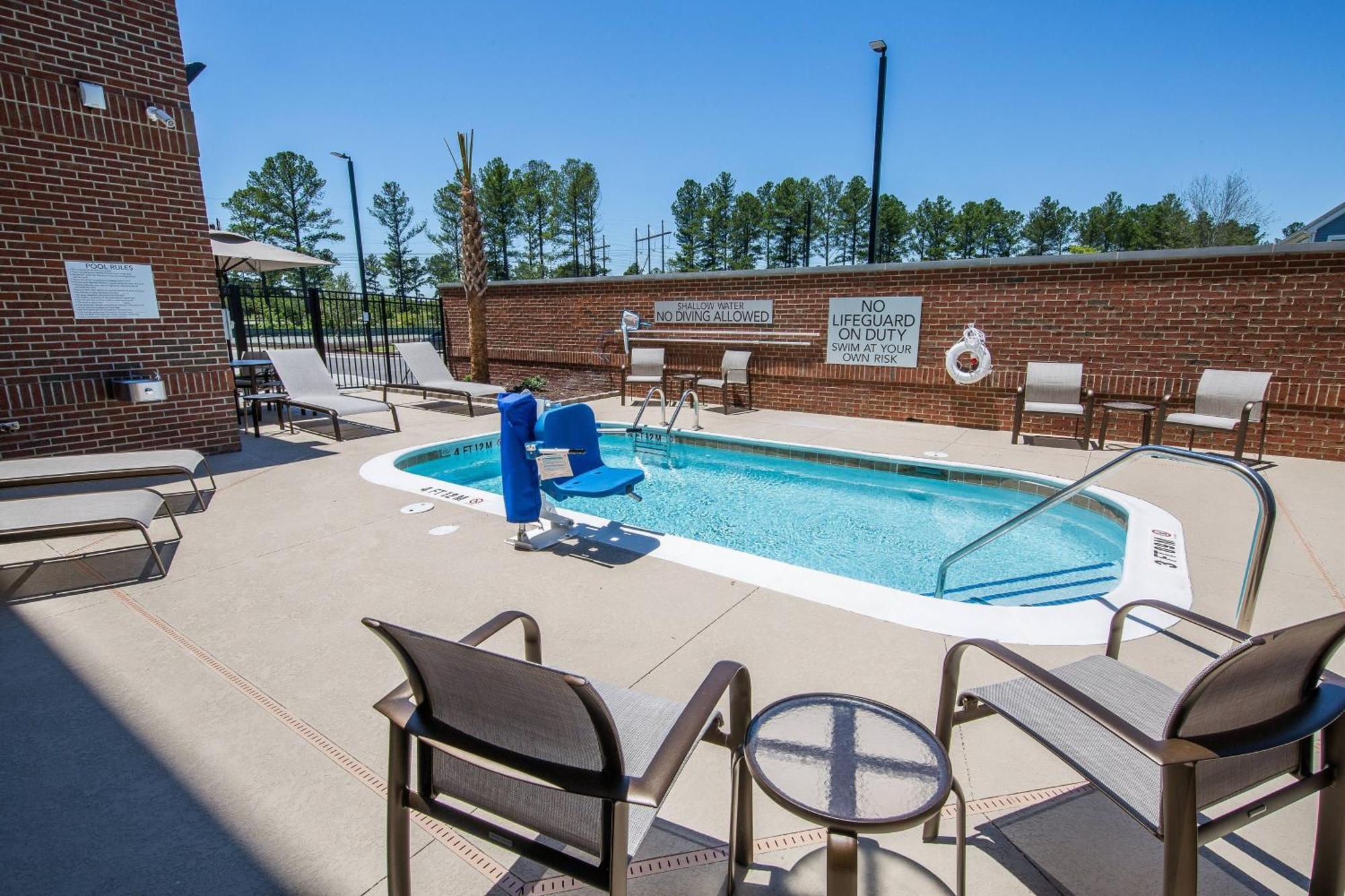 Hotel Courtyard By Marriott Columbia Cayce Esterno foto