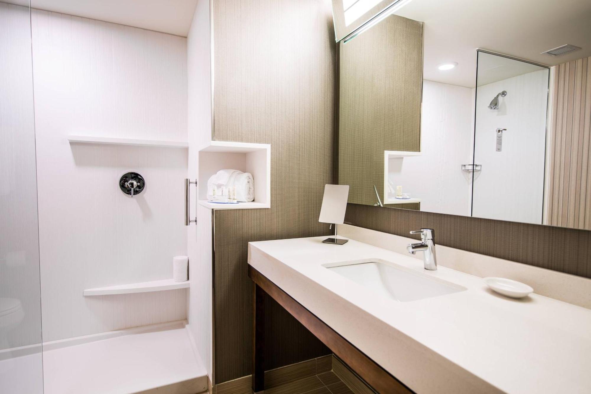 Hotel Courtyard By Marriott Columbia Cayce Esterno foto