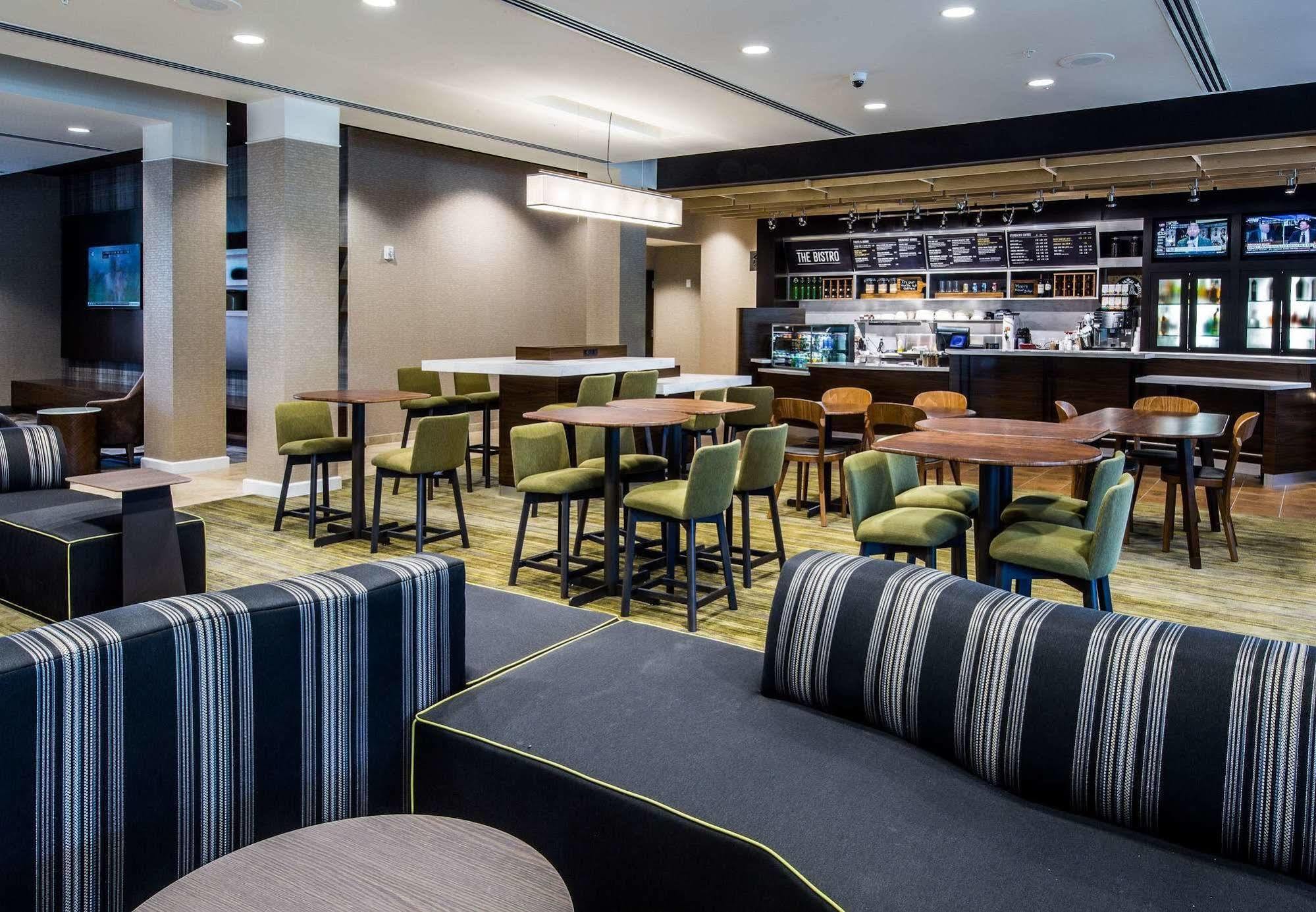Hotel Courtyard By Marriott Columbia Cayce Esterno foto